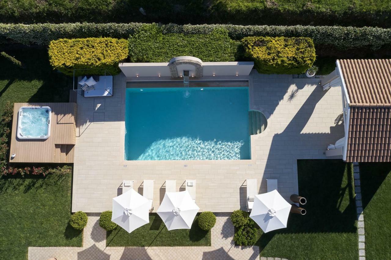 דאסיה S & O Villas Corfu מראה חיצוני תמונה